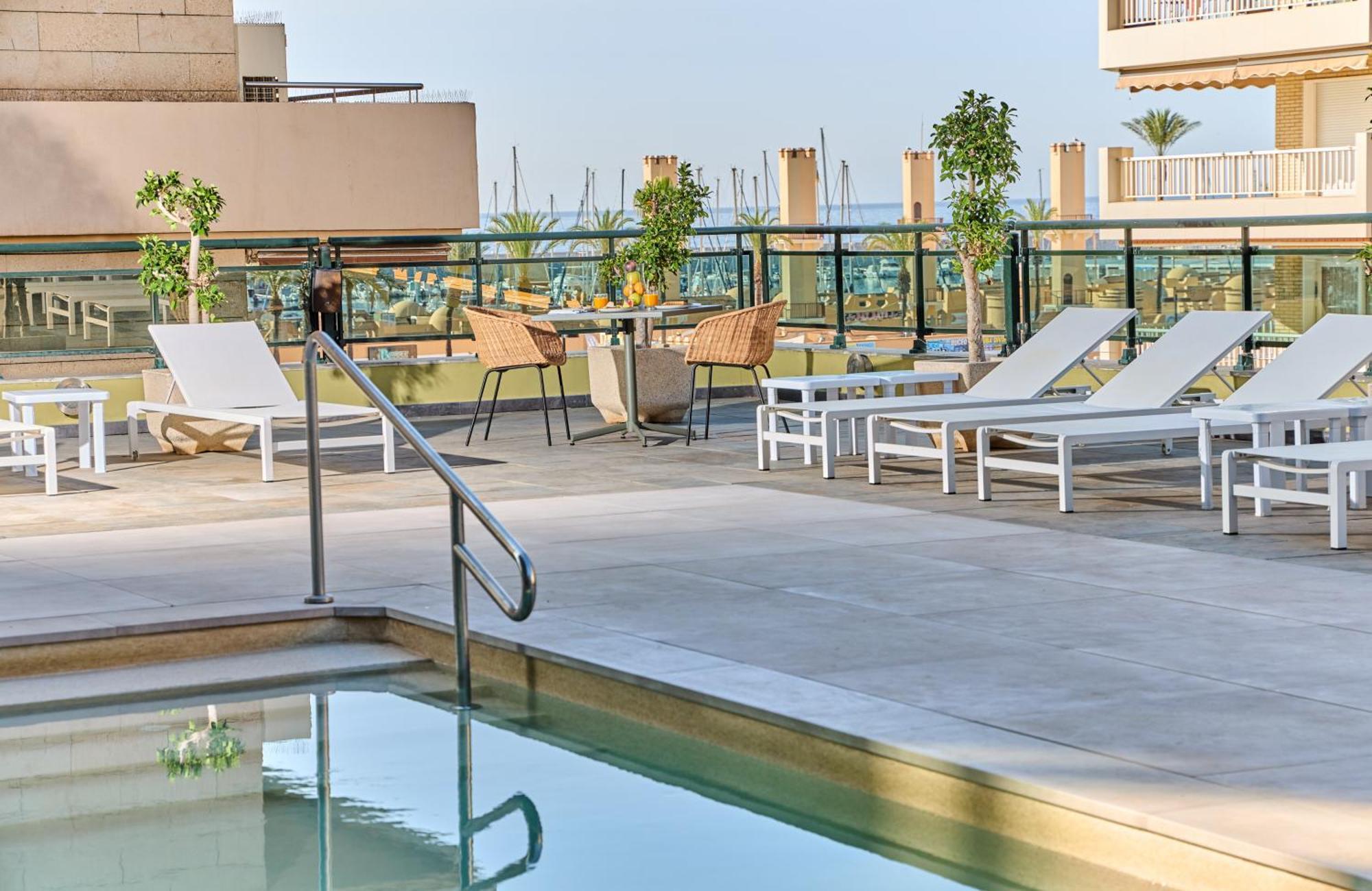 Leonardo Hotel Fuengirola Costa del Sol Exterior foto